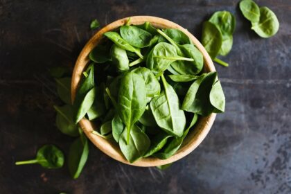 4 tavaszi fűszernövény + 3 különleges, mégis egyszerű recept